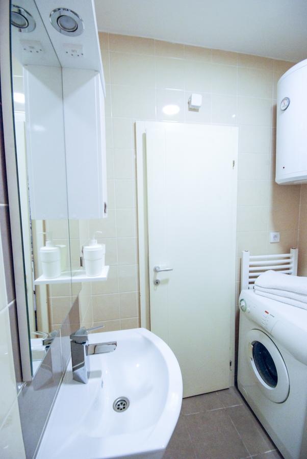 Tiara Apartment 2 Нови-Сад Экстерьер фото